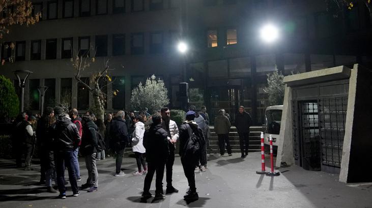 Kadıköy Belediyesi işçilerinin aldığı grev kararı 1 dakika sürdü